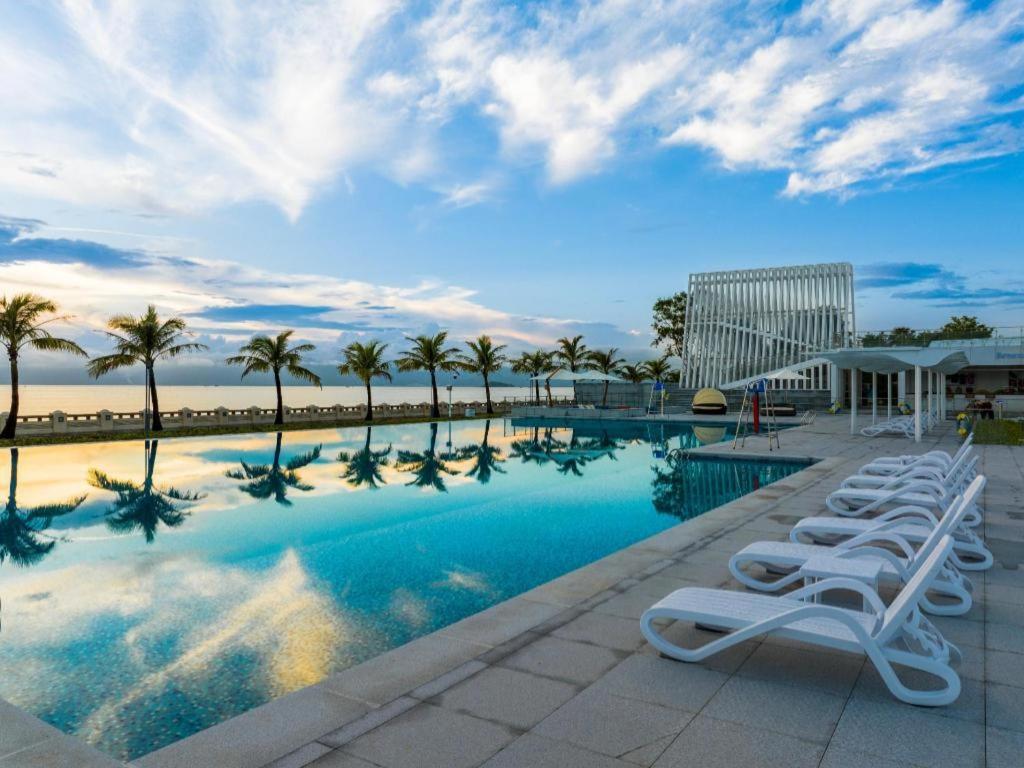Ocean Spring Metropark Hotel Zhuhai Eksteriør billede